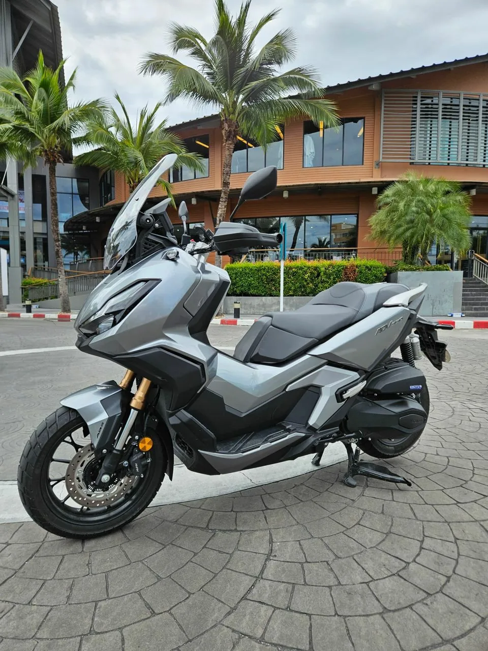 Honda ADV 350 2024