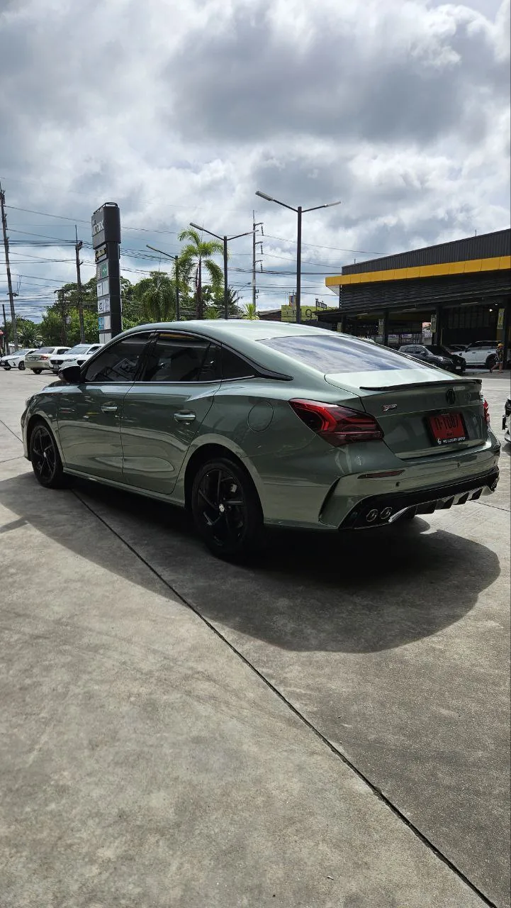 MG 5, 2025