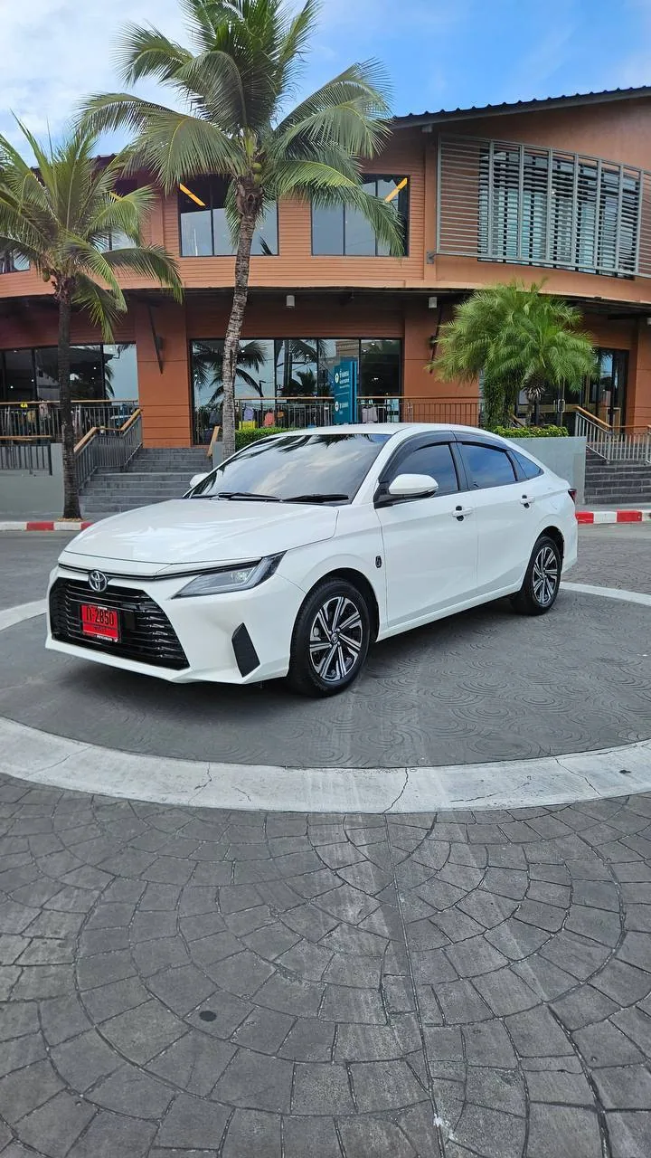 Toyota Yaris Ativ Smart 2023