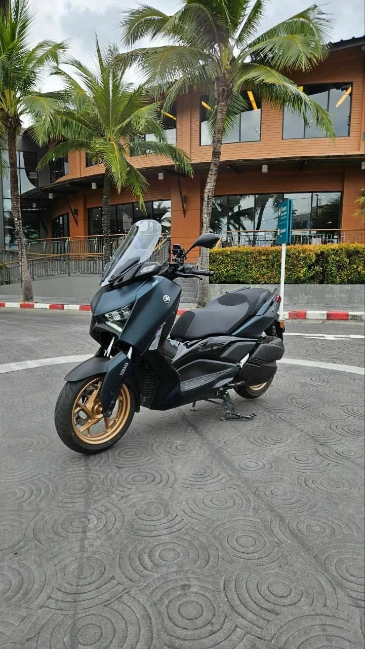 Yamaha XMAX 300 2023